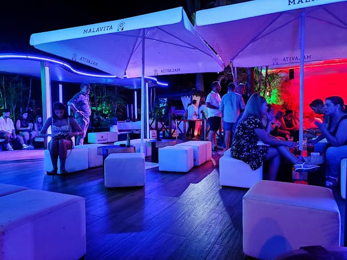 Terrasse extérieure d'Achaman Discopub, Costa Adeje