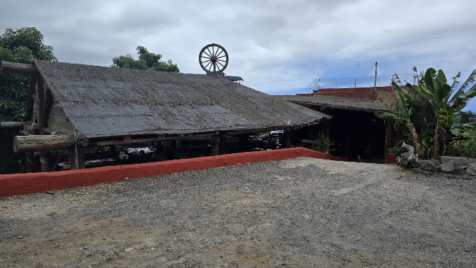 Guachinche El Talegazo a La Orotava, viandes a la braise