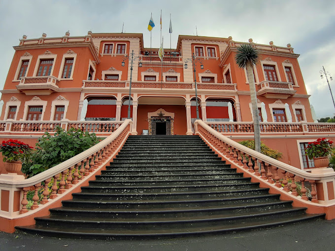 L'Ayuntamiento de La Orotava, emblématique bâtiment colonial du centre historique