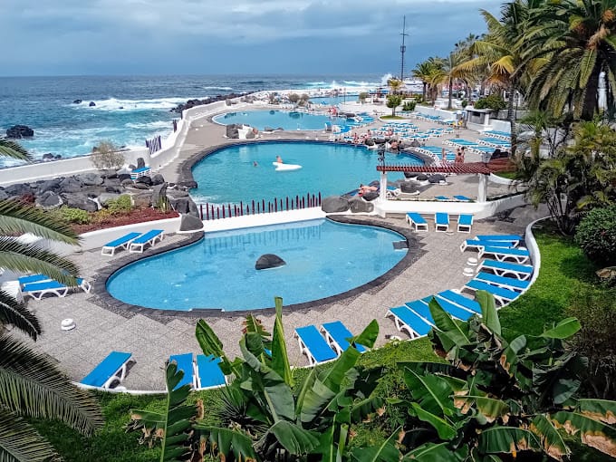 Lago Martiánez à Puerto de la Cruz : la piscine design de César Manrique