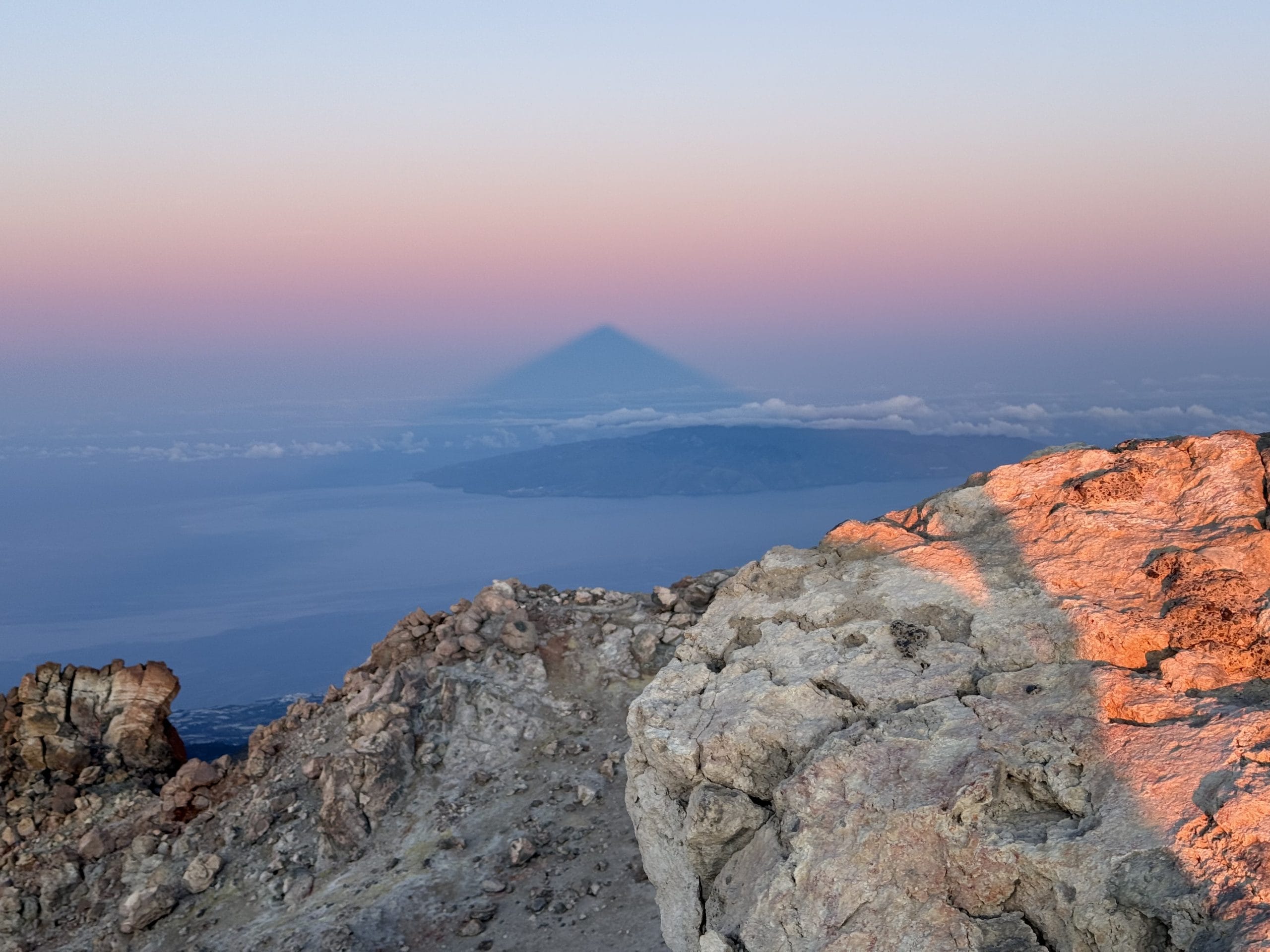 Lever de soleil au Teide : mon ascension de nuit jusqu’au sommet
