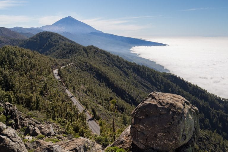 Vue depuis le Mirador de Ayosa sur le Teide et la mer de nuages, Tenerife