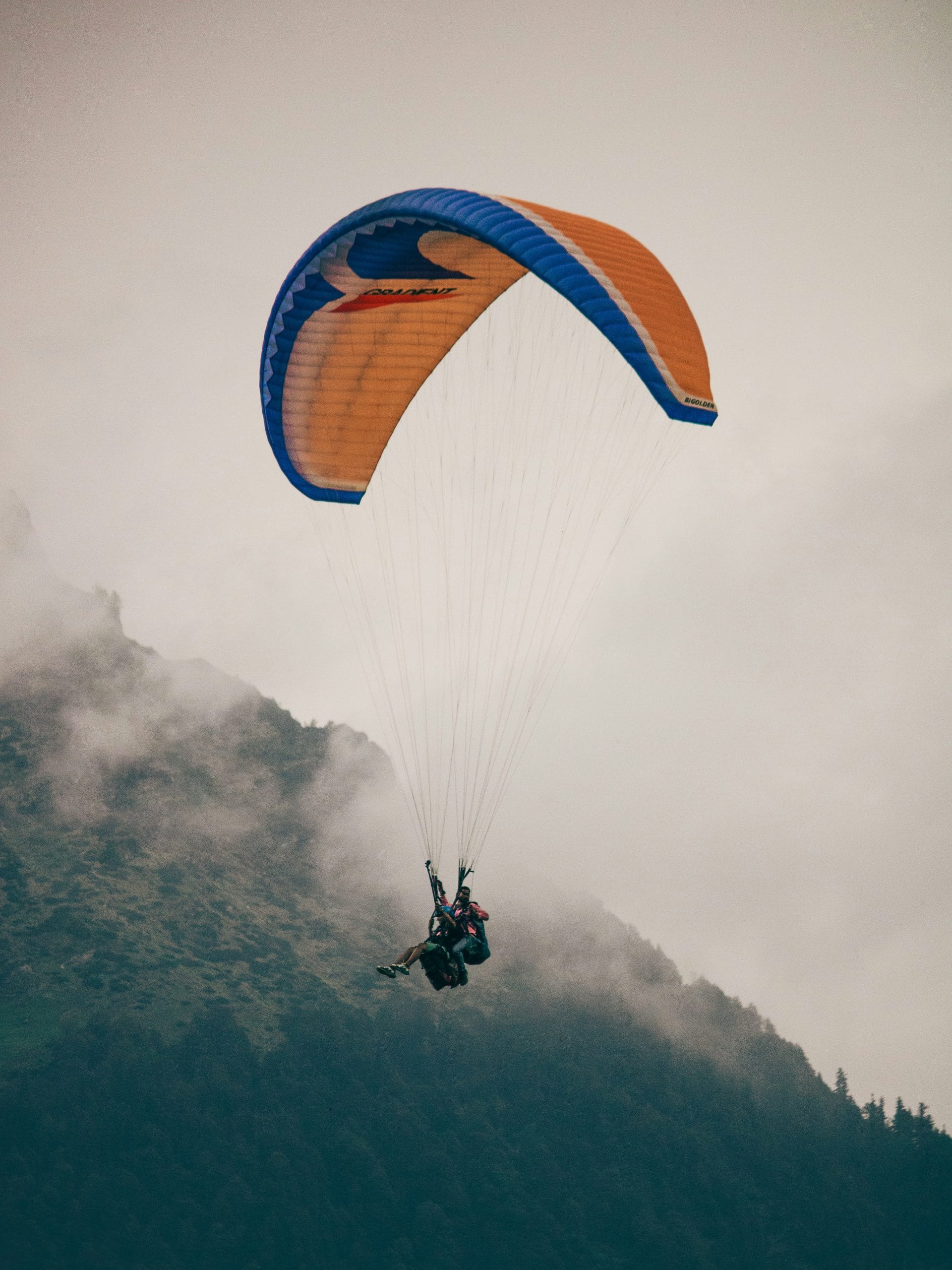 Parapente à Tenerife : les meilleurs spots pour voler au-dessus de l’île