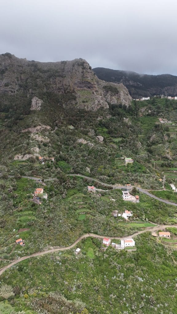 Vue aérienne des terrasses agricoles d'Anaga