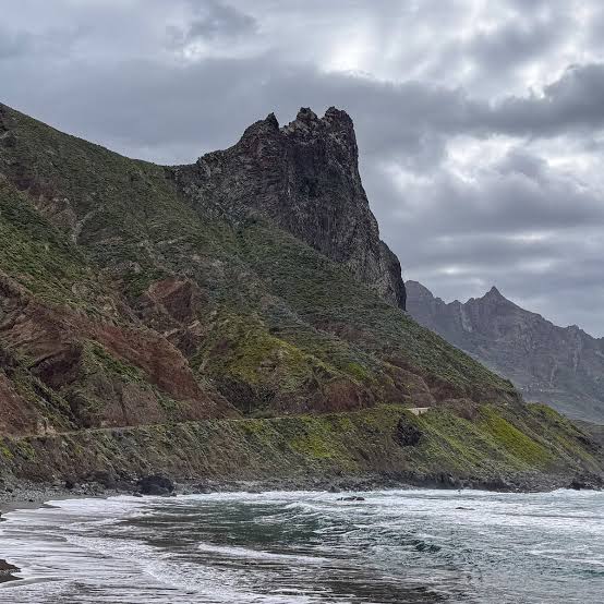 Playa del Roque de las Bodegas à Tenerife : la plage sauvage de Taganana