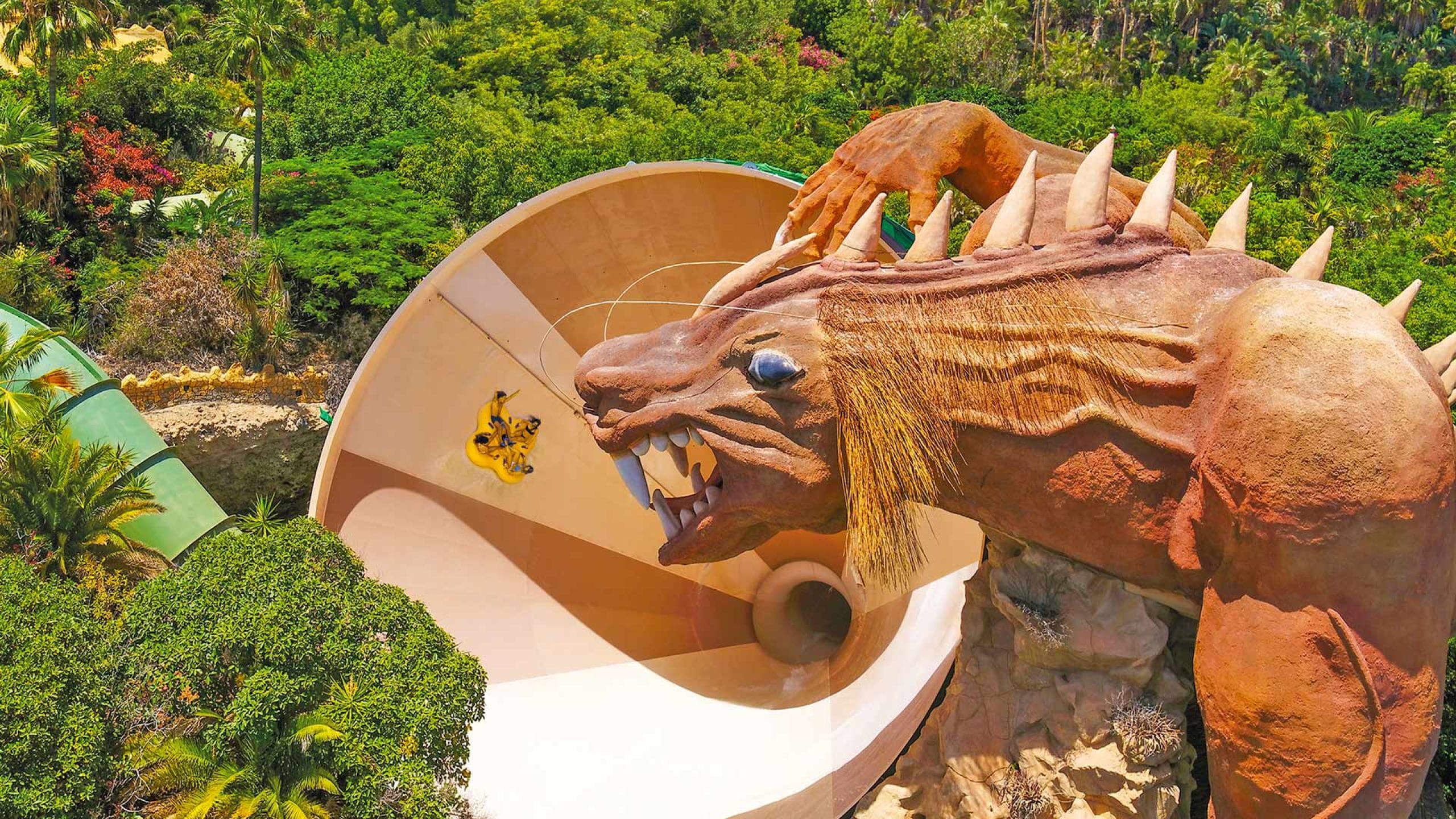 The Dragon, toboggan en forme de dragon à Siam Park, Tenerife