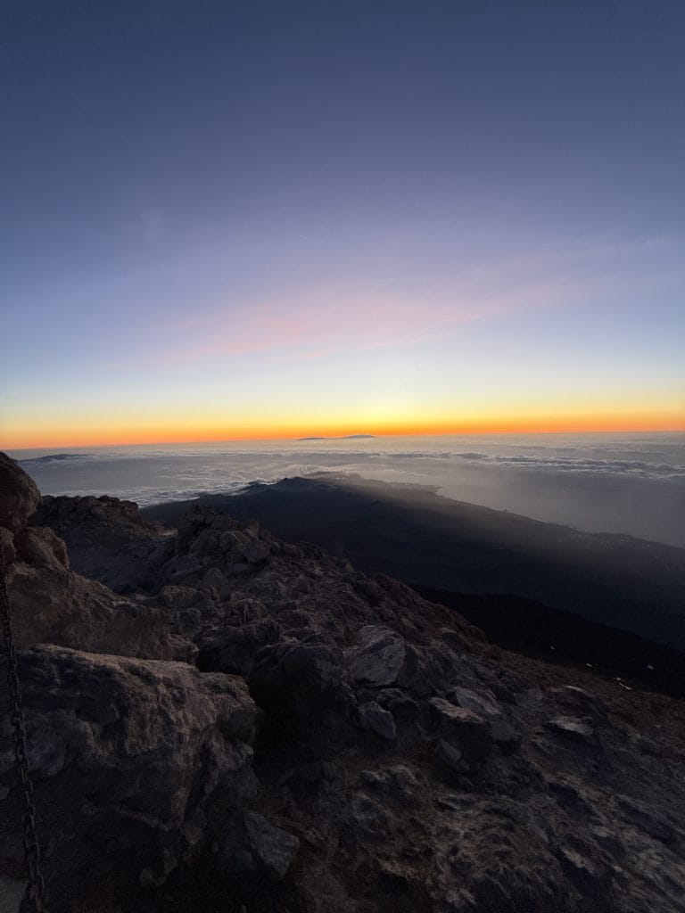 Le coucher de soleil au sommet du Teide