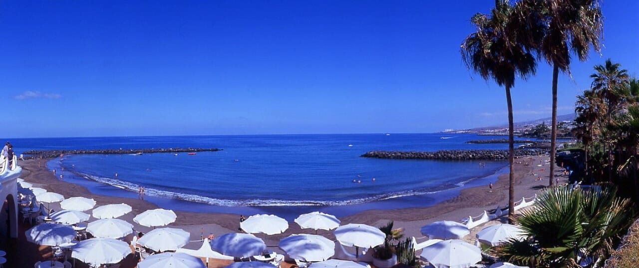 Plage de Troya à Tenerife : farniente le jour, ambiance le soir