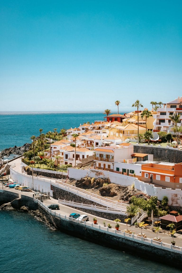 Le front de mer de Puerto de Santiago à Tenerife